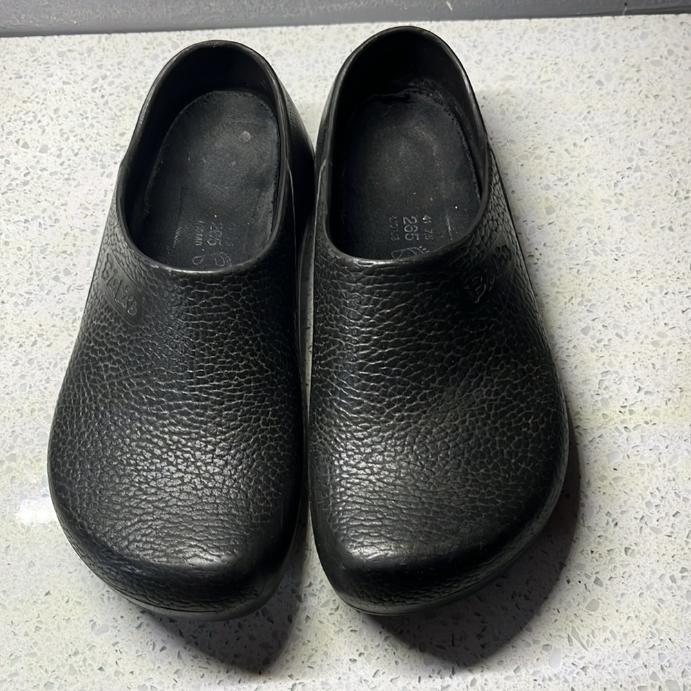 ☘️☘️ Birki’s Slip-On Loafers 🍀🍀 - Picture 2 of 6